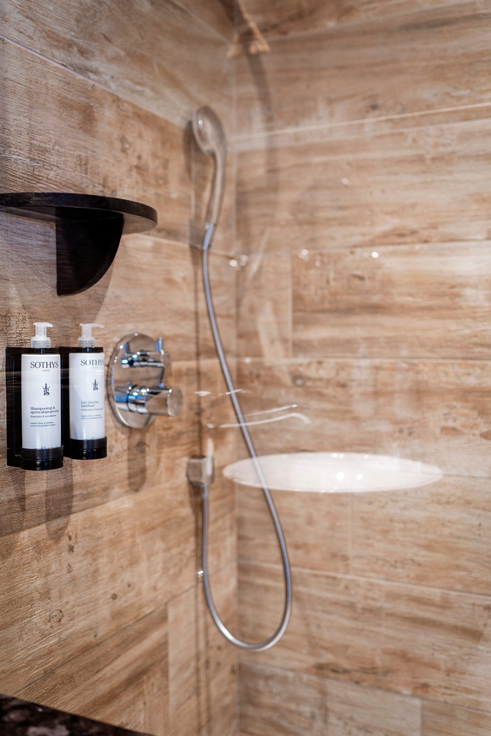 salle de bain chambre scaled